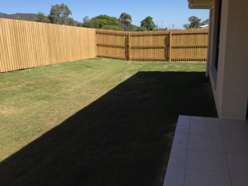 21 Florida Crescent, Parkhurst QLD 4702